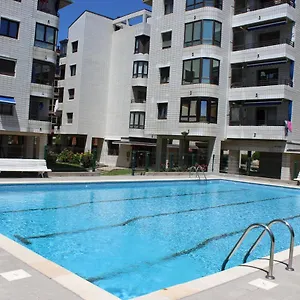 apartamentos-zarautz-playa.basquecountryhotels.org/